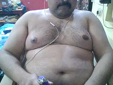 ARYANAVAILABLE online show from 3, 2, 2026