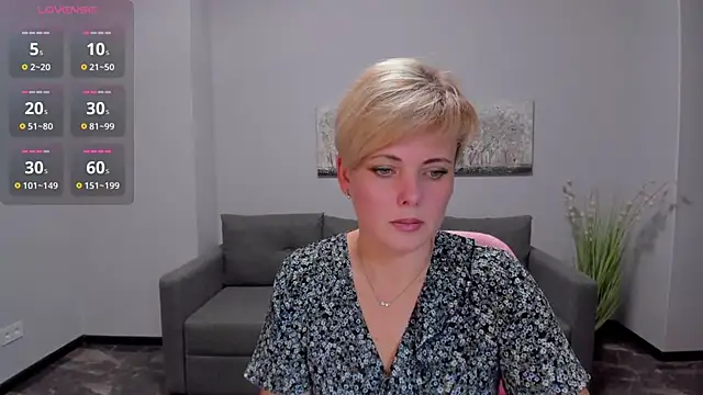 Snapshot of Julia_Wilsone chatting on 10, 12, 2024 Julia Wilsone online show from 10, 12, 2024