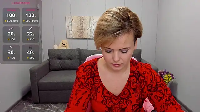 Snapshot of Julia_Wilsone chatting on 3, 2, 2025 Julia Wilsone online show from 3, 2, 2025