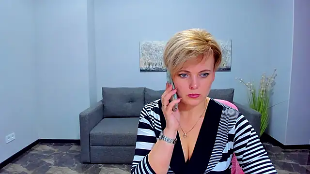 Snapshot of Julia_Wilsone chatting on 13, 3, 2025 Julia Wilsone online show from 13, 3, 2025