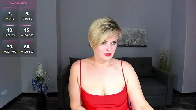 Snapshot of Julia_Wilsone chatting on 23, 9, 2025 Julia Wilsone online show from 23, 9, 2025