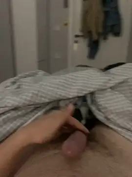 Erenn34 online show from 22, 10, 2025