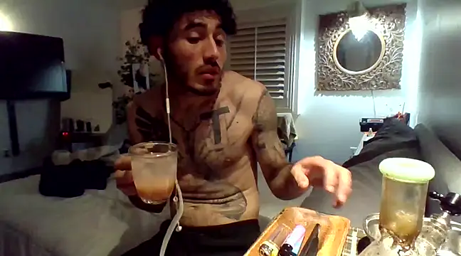 Snapshot of tengocanicas chatting on 5, 12, 2024 tengocanicas online show from 5, 12, 2024