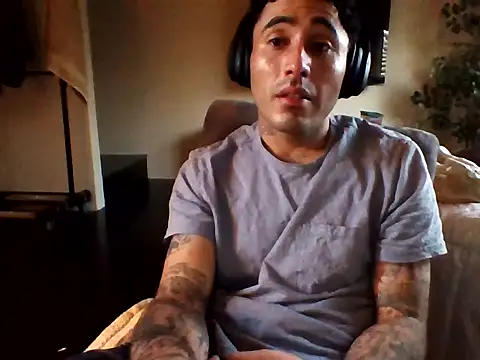 Snapshot of tengocanicas chatting on 17, 10, 2025 tengocanicas online show from 17, 10, 2025