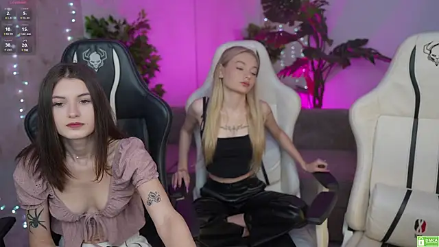 Snapshot of Britney054 chatting on 16, 1, 2025 Britney054 online show from 16, 1, 2025