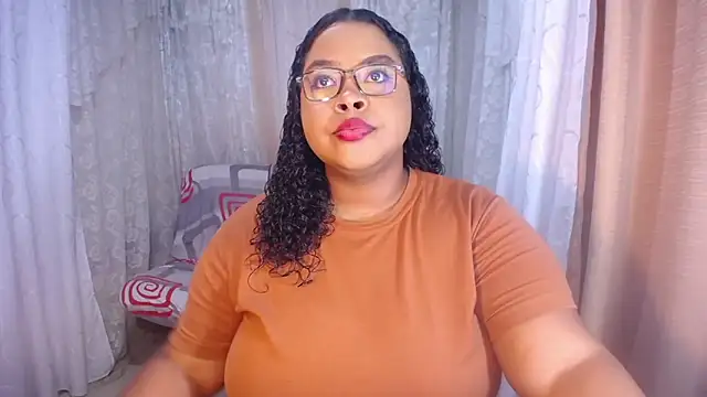 Snapshot of Ana_off_alana chatting on 9, 2, 2025 Ana off alana online show from 9, 2, 2025