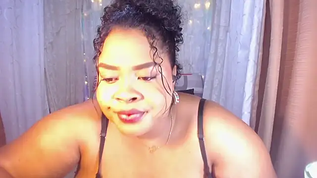 Snapshot of Ana_off_alana chatting on 5, 3, 2025 Ana off alana online show from 5, 3, 2025