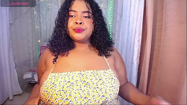 Snapshot of Ana_off_alana chatting on 30, 9, 2025 Ana off alana online show from 30, 9, 2025