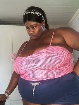 Snapshot of bustytitsxxx chatting on 11, 12, 2024 bustytitsxxx online show from 11, 12, 2024