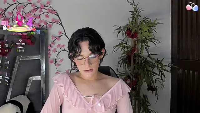 Black Rose2 online show from 24, 9, 2025