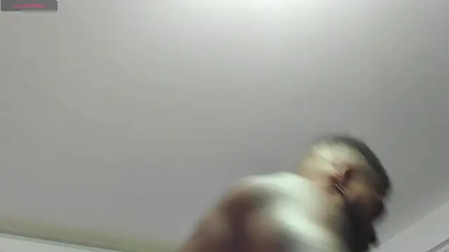 Snapshot of Makonneen chatting on 18, 12, 2024 Makonneen online show from 18, 12, 2024