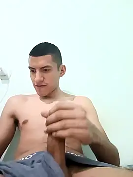 Rogersmit2 online show from 6, 2, 2025