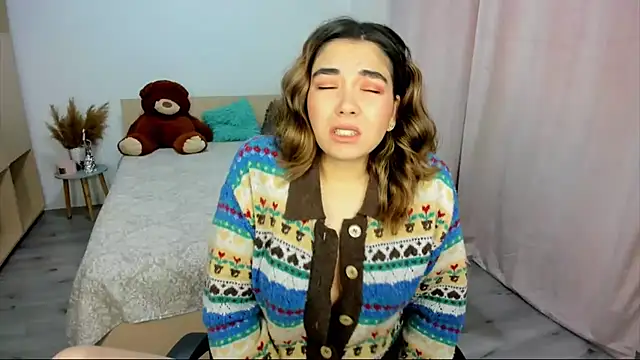 Snapshot of Alexa_Dolly12 chatting on 16, 10, 2025 Alexa Dolly12 online show from 16, 10, 2025