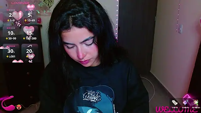 Snapshot of _luna_torres chatting on 19, 3, 2025 luna torres online show from 19, 3, 2025