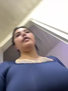  luna torres online show from 18, 5, 2026