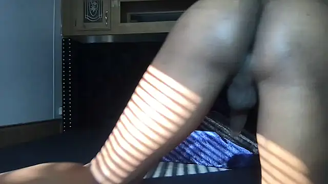 SeductiveMiahBrown online show from 29, 5, 2026