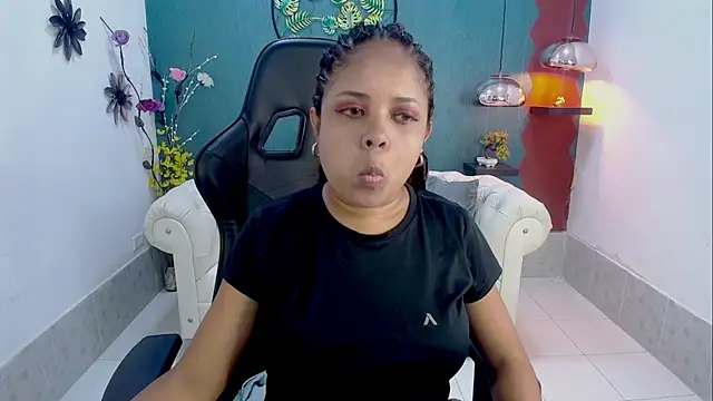 Snapshot of Melikasweetz chatting on 22, 2, 2026 Melikasweetz online show from 22, 2, 2026