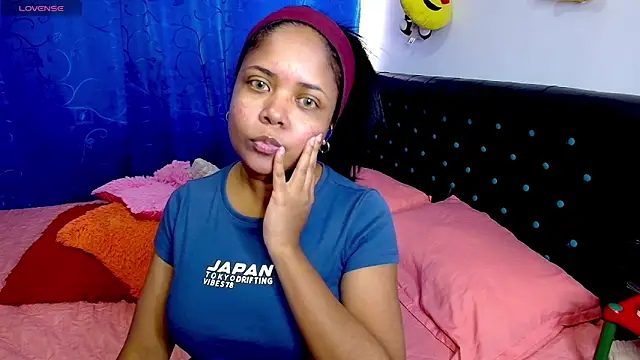Snapshot of Melikasweetz chatting on 18, 4, 2026 Melikasweetz online show from 18, 4, 2026