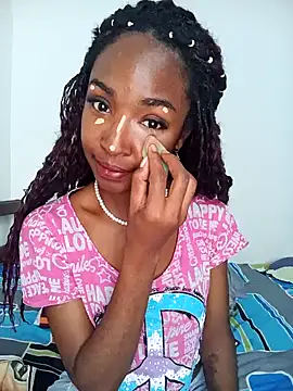 Snapshot of AbbyTomson chatting on 5, 12, 2024 AbbyTomson online show from 5, 12, 2024