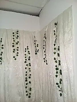 Snapshot of AbbyTomson chatting on 12, 2, 2025 AbbyTomson online show from 12, 2, 2025