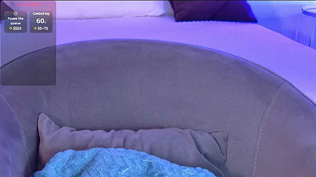 Snapshot of MiaBecky chatting on 12, 3, 2025 MiaBecky online show from 12, 3, 2025