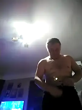 Snapshot of Grasul78 chatting on 17, 11, 2025 Grasul78 online show from 17, 11, 2025