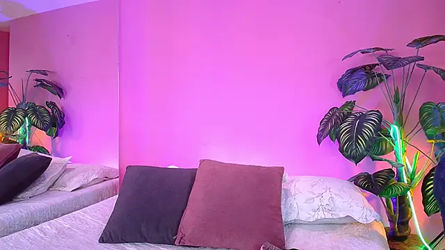 Snapshot of Nicolette_ks_ chatting on 6, 12, 2024 Nicolette ks online show from 6, 12, 2024