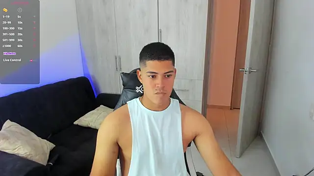 Snapshot of Iamdylan777 chatting on 7, 3, 2025 Iamdylan777 online show from 7, 3, 2025