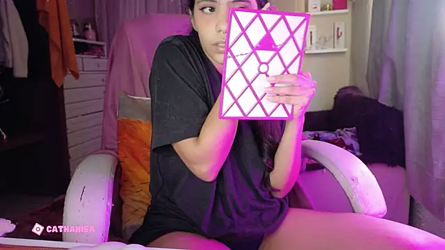 Snapshot of AllisonCatUwU chatting on 30, 10, 2025 AllisonCatUwU online show from 30, 10, 2025