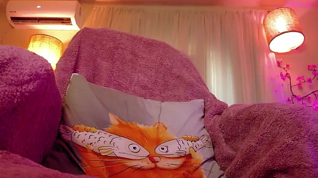 AllisonCatUwU online show from 23, 6, 2026