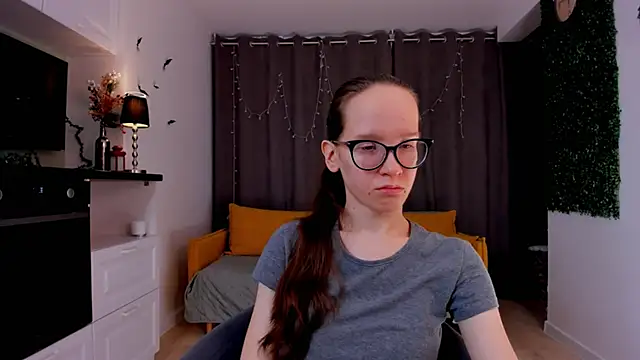 Snapshot of BettyBrowni chatting on 6, 2, 2025 BettyBrowni online show from 6, 2, 2025