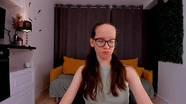 Snapshot of BettyBrowni chatting on 15, 2, 2025 BettyBrowni online show from 15, 2, 2025