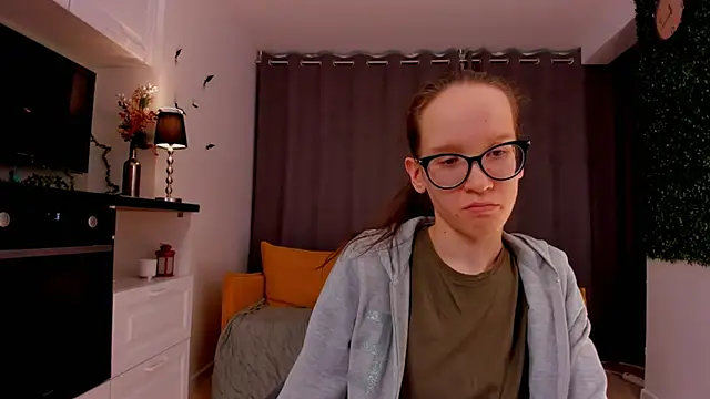 Snapshot of BettyBrowni chatting on 22, 2, 2025 BettyBrowni online show from 22, 2, 2025