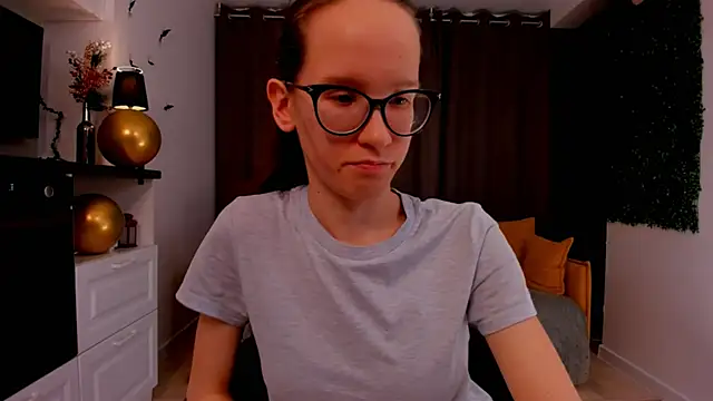 Snapshot of BettyBrowni chatting on 25, 2, 2025 BettyBrowni online show from 25, 2, 2025