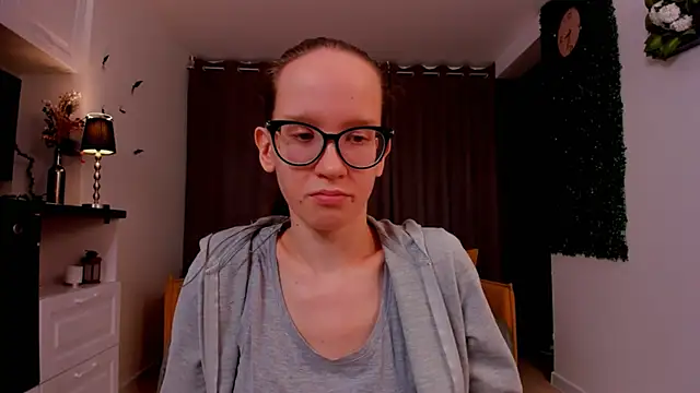 Snapshot of BettyBrowni chatting on 28, 2, 2025 BettyBrowni online show from 28, 2, 2025