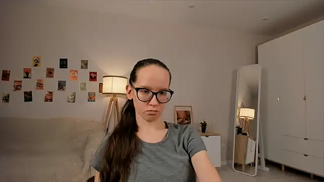 Snapshot of BettyBrowni chatting on 9, 3, 2025 BettyBrowni online show from 9, 3, 2025