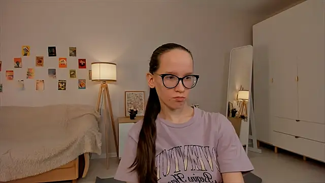 Snapshot of BettyBrowni chatting on 14, 3, 2025 BettyBrowni online show from 14, 3, 2025