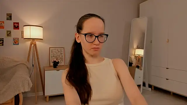 Snapshot of BettyBrowni chatting on 16, 3, 2025 BettyBrowni online show from 16, 3, 2025