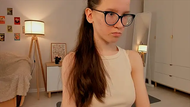 Snapshot of BettyBrowni chatting on 16, 3, 2025 BettyBrowni online show from 16, 3, 2025