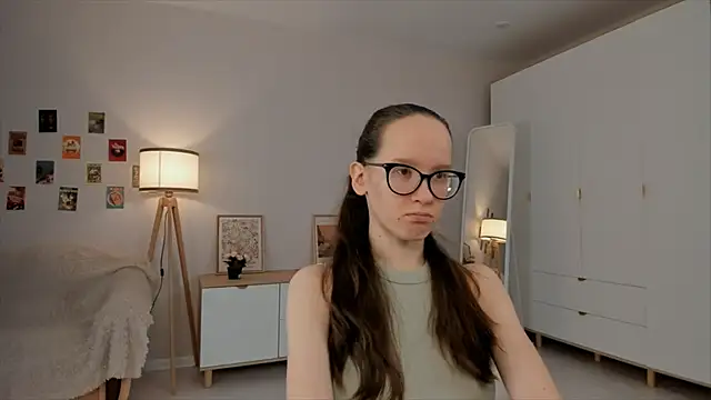 Snapshot of BettyBrowni chatting on 17, 3, 2025 BettyBrowni online show from 17, 3, 2025