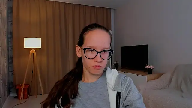 Snapshot of BettyBrowni chatting on 14, 9, 2025 BettyBrowni online show from 14, 9, 2025