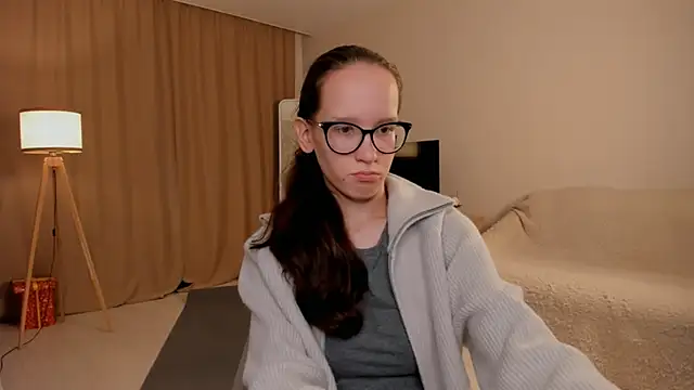 Snapshot of BettyBrowni chatting on 24, 9, 2025 BettyBrowni online show from 24, 9, 2025