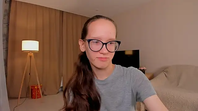 Snapshot of BettyBrowni chatting on 26, 9, 2025 BettyBrowni online show from 26, 9, 2025