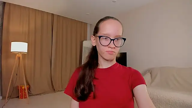 Snapshot of BettyBrowni chatting on 10, 10, 2025 BettyBrowni online show from 10, 10, 2025