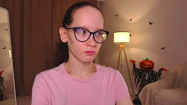 Snapshot of BettyBrowni chatting on 30, 11, 2025 BettyBrowni online show from 30, 11, 2025