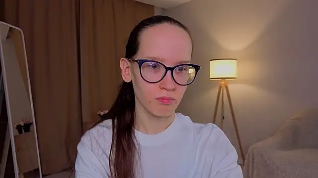 BettyBrowni online show from 12, 3, 2026