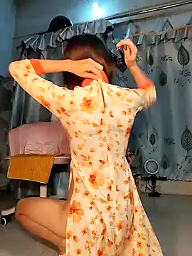 Snapshot of Kami_gaam chatting on 4, 1, 2025 Kami gaam online show from 4, 1, 2025