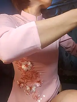 Snapshot of Kami_gaam chatting on 1, 2, 2025 Kami gaam online show from 1, 2, 2025