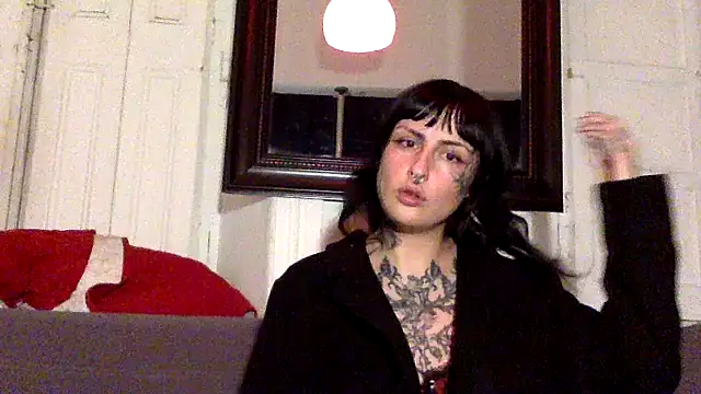 Snapshot of s4die_x chatting on 31, 5, 2026 s4die x online show from 31, 5, 2026