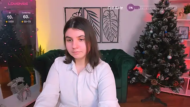 Snapshot of Viola__Shy chatting on 16, 1, 2025 Viola Shy online show from 16, 1, 2025